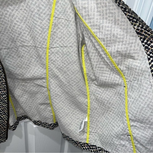 CAbi Asymmetrical Jacket | Medium - Picture 8 of 10